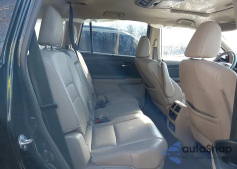 2018 Honda Pilot Touring из США, поврежденный, VIN 5FNYF6H99JB066640